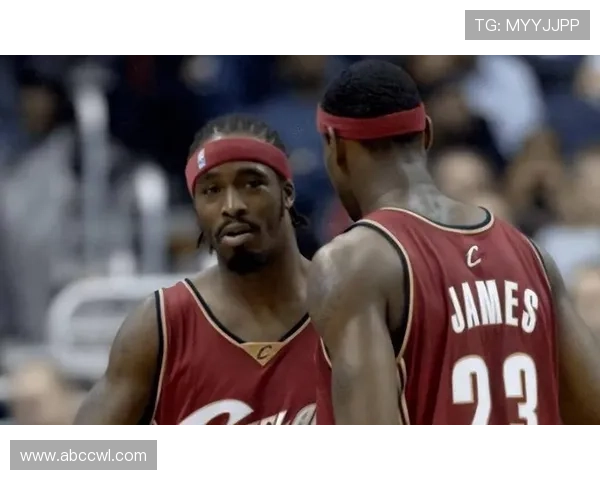 足球明星卡尔泽德的传奇之路与辉煌成就全解析 足球明星卡尔泽德的传奇之路与辉煌成就全解析