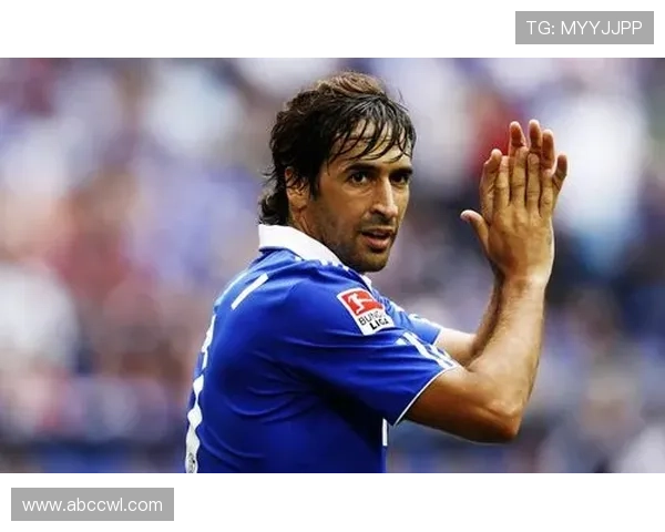 足球明星精彩瞬间高清视频素材分享助力你的创作与宣传