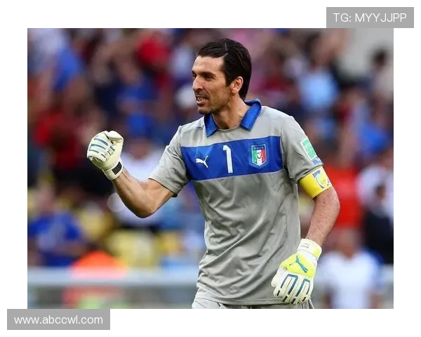 足球明星的时尚魅力究竟有多大引发了怎样的潮流风向标 足球明星的时尚魅力究竟有多大引发了怎样的潮流风向标