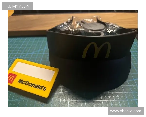 麦当劳推出全新足球明星玩具系列精美图片展示与收藏价值分析 麦当劳推出全新足球明星玩具系列精美图片展示与收藏价值分析